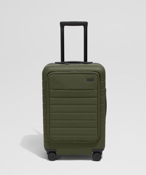 The Executive Carry-On in Olive Green