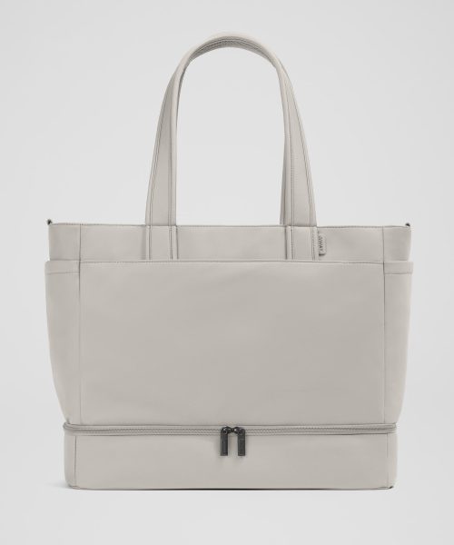 The Double Diaper Tote in Cloud Gray
