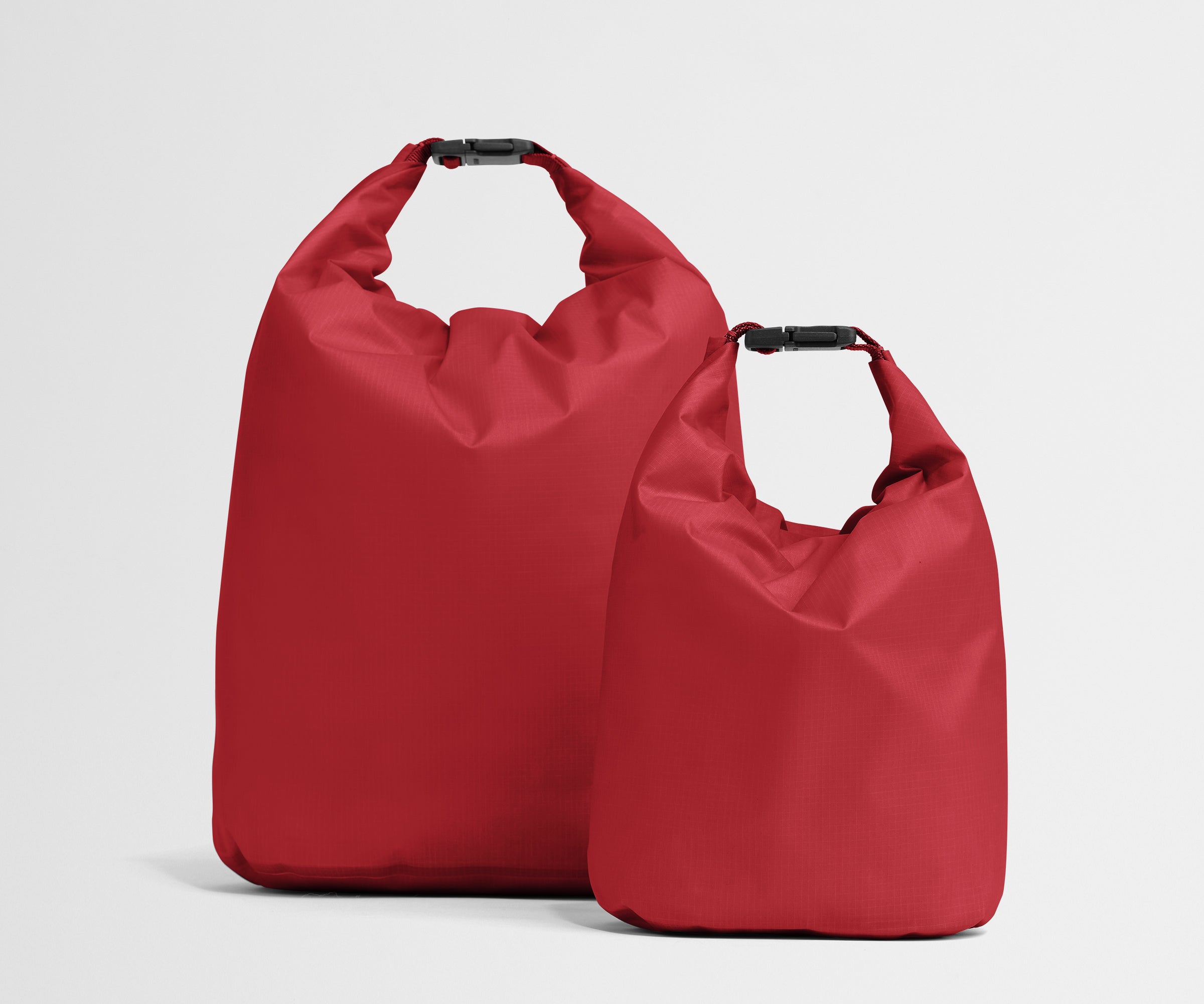 PDP_Beach_DryBag_Red_01.jpg
