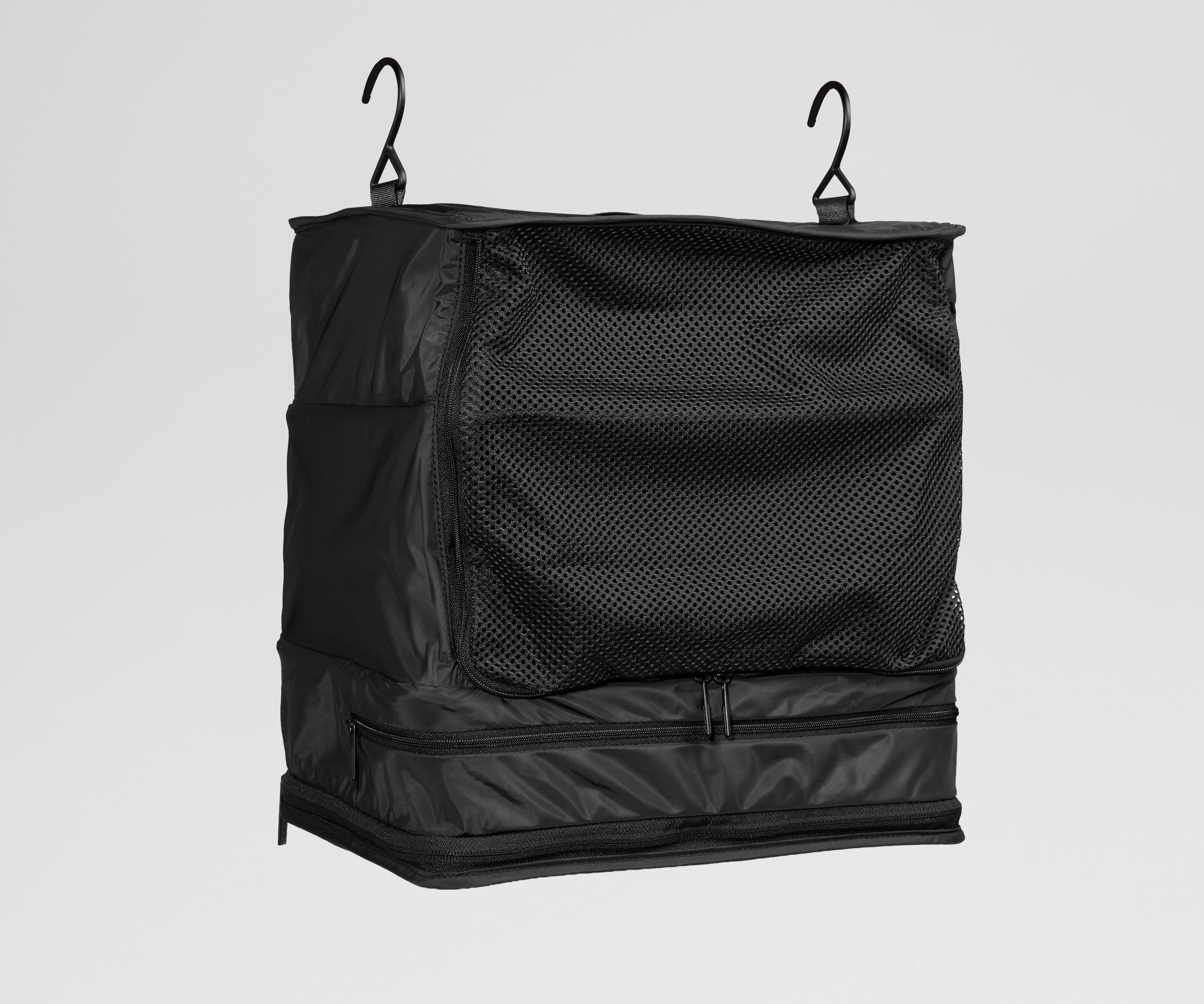 PDP_Closet_Carry-On_01.jpg