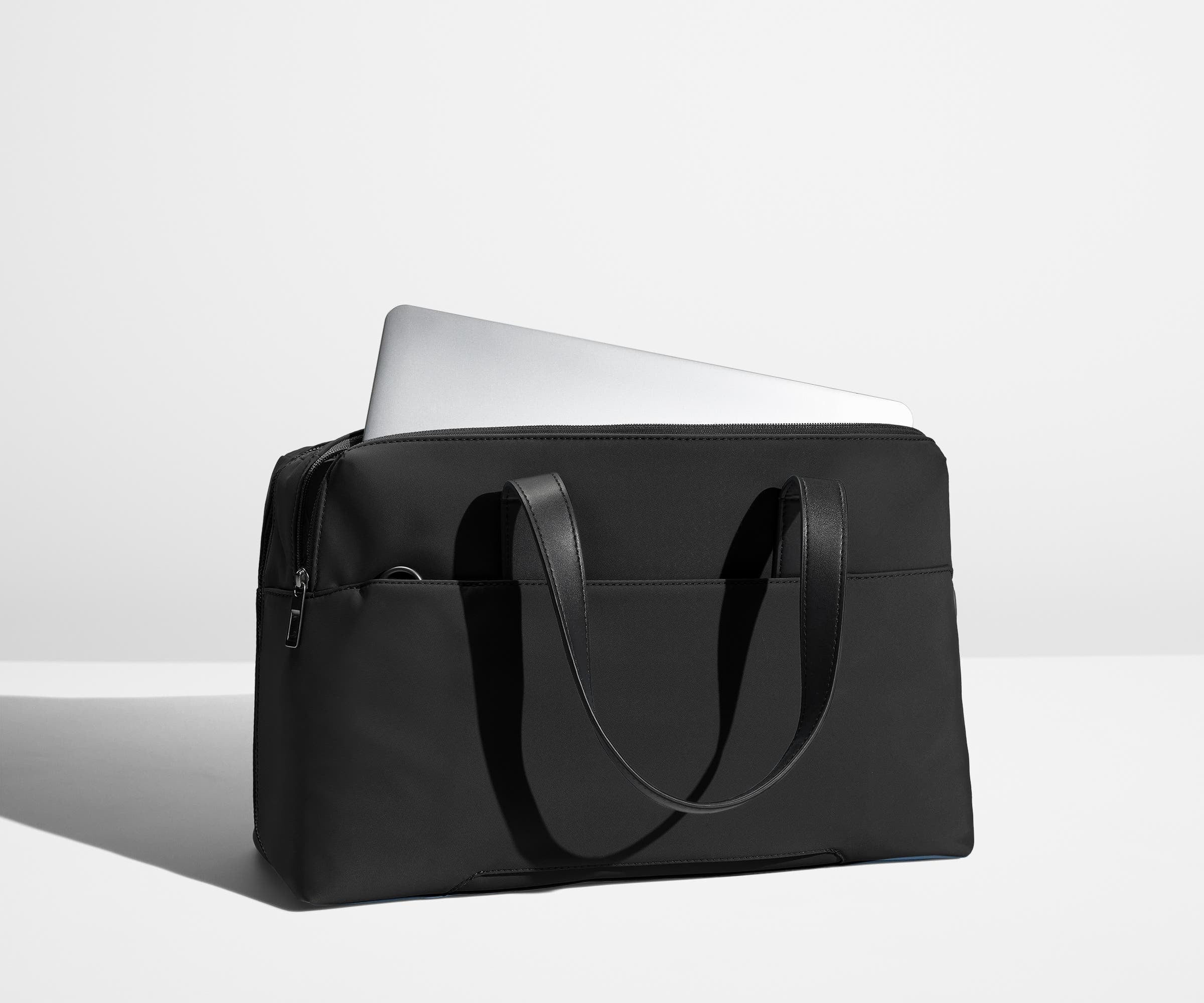 PDP_EverywhereBag_Standard_Black_06_08871d5a-d77f-4ac7-9443-f930eac9f935.jpg