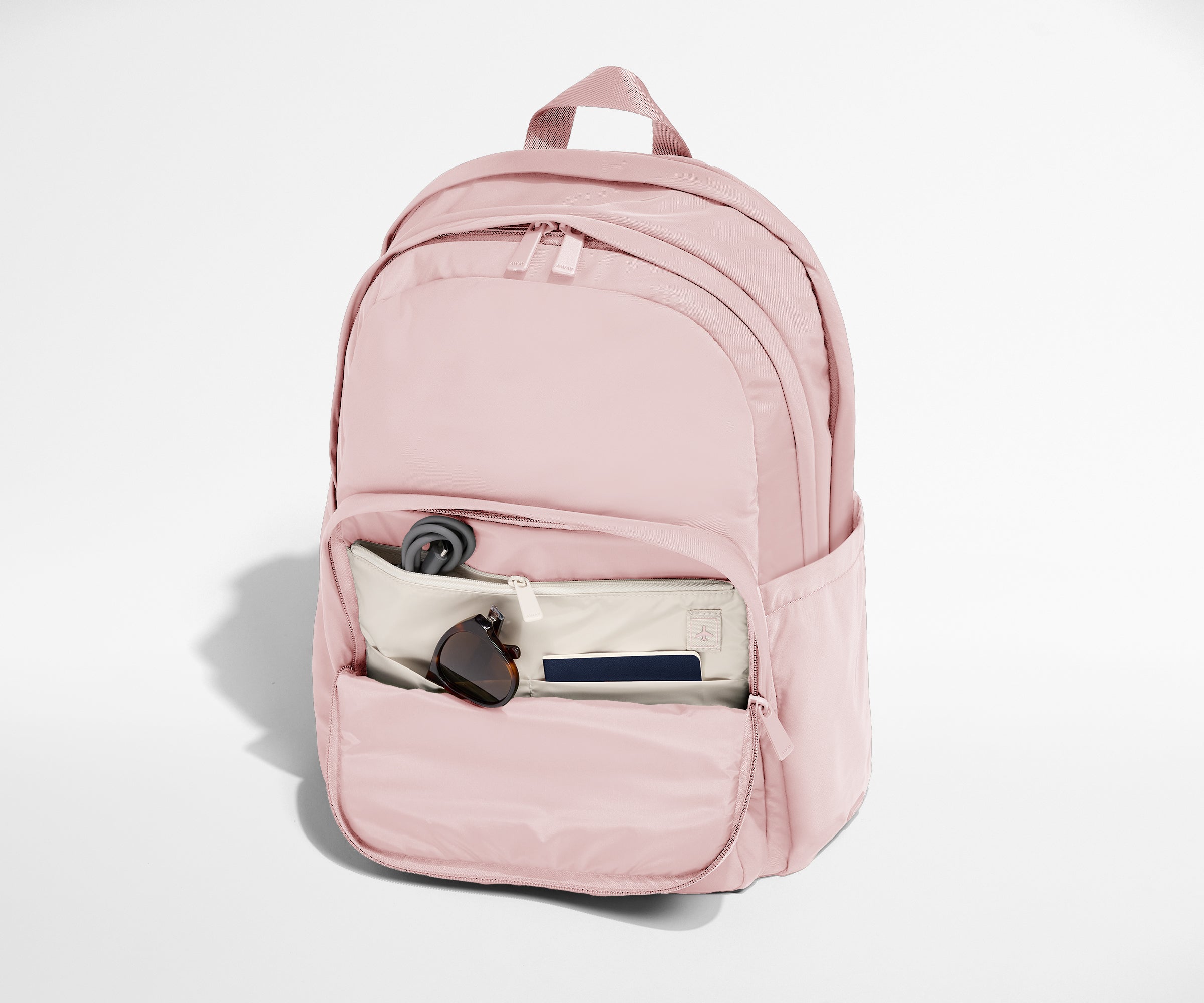 PDP_Featherlight_Backpack_Large_Blush_04.jpg
