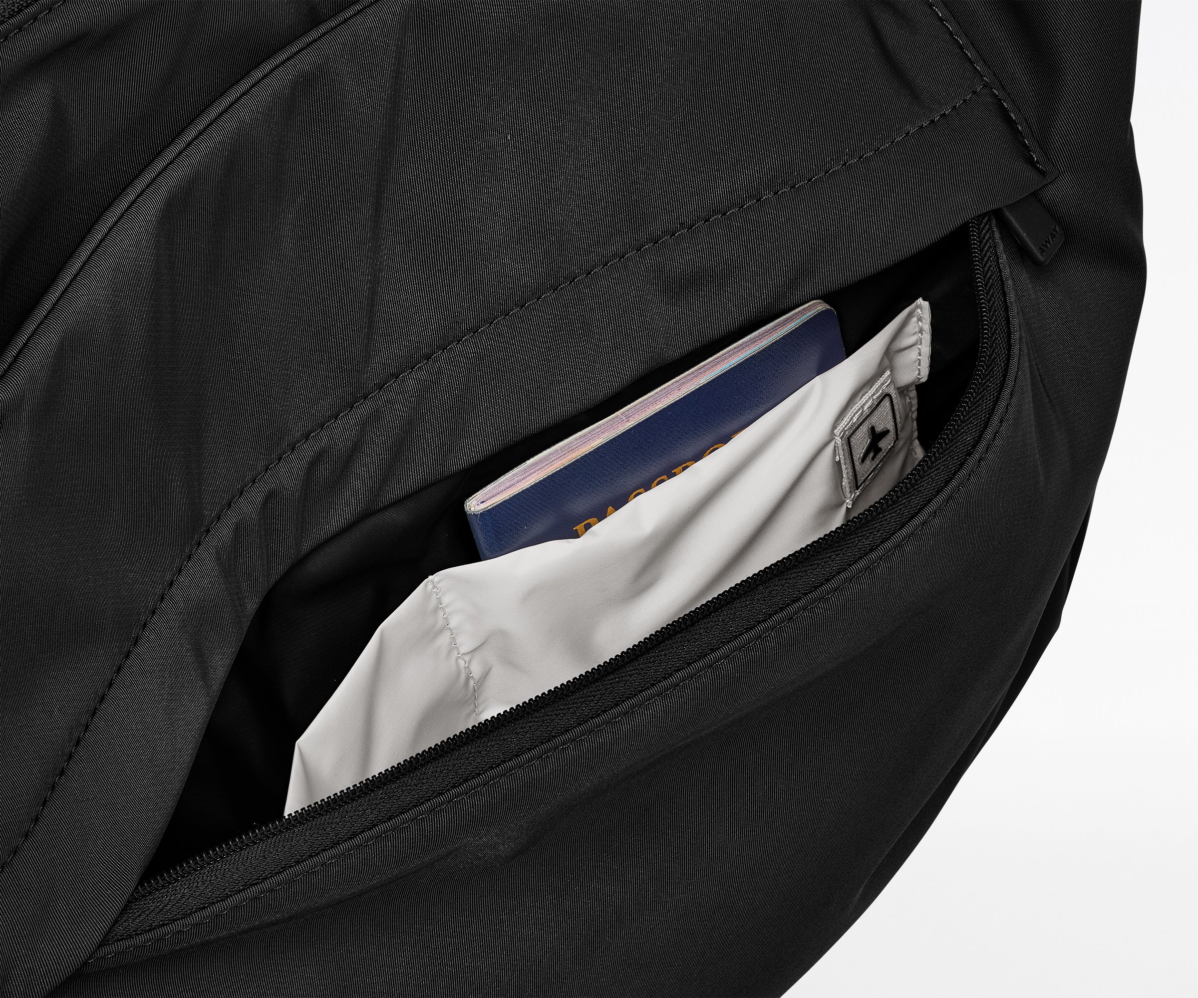 PDP_Featherlight_Tote_Black_07.jpg