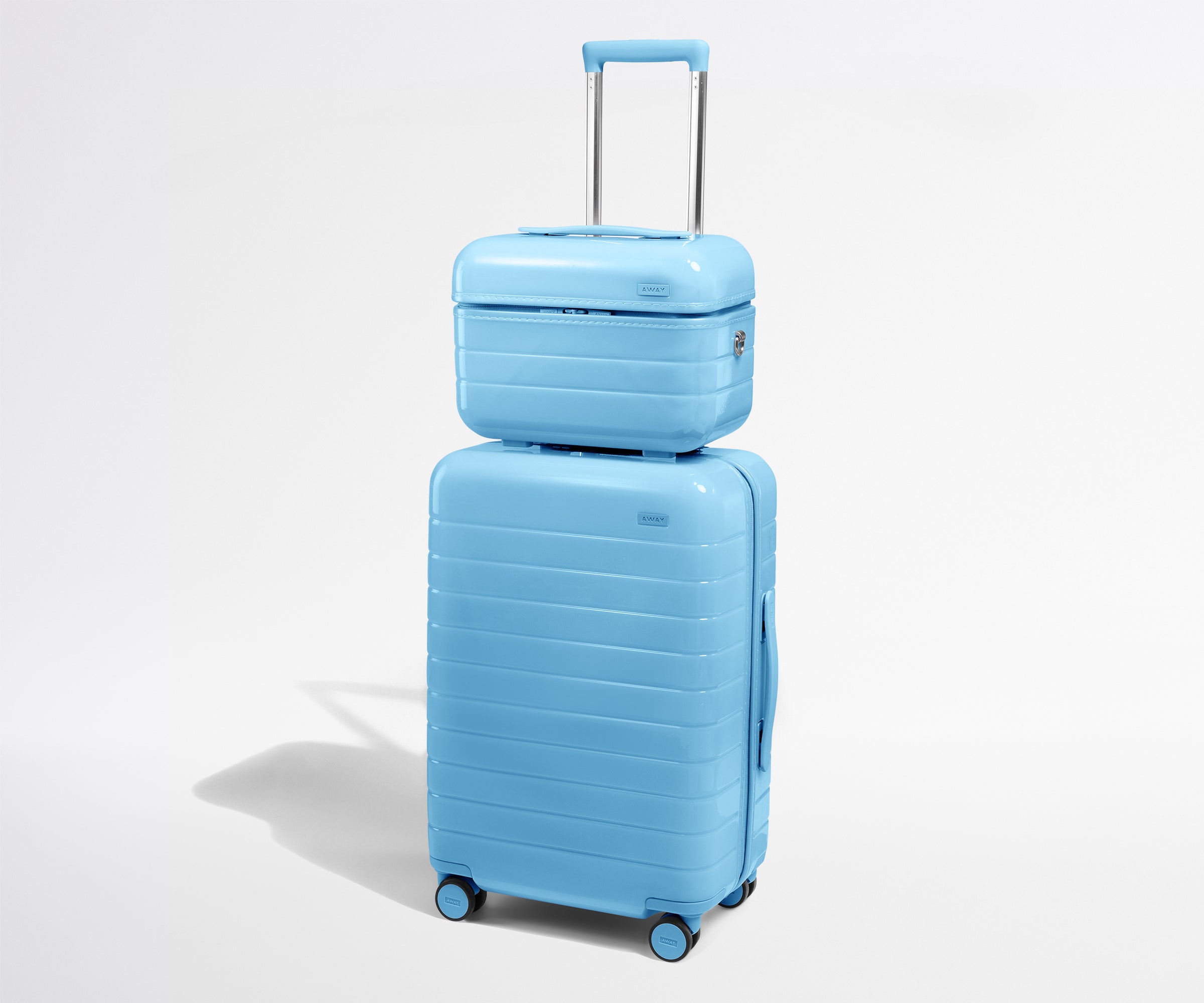 PDP_Glazed_TrainCase_Blue_05.jpg