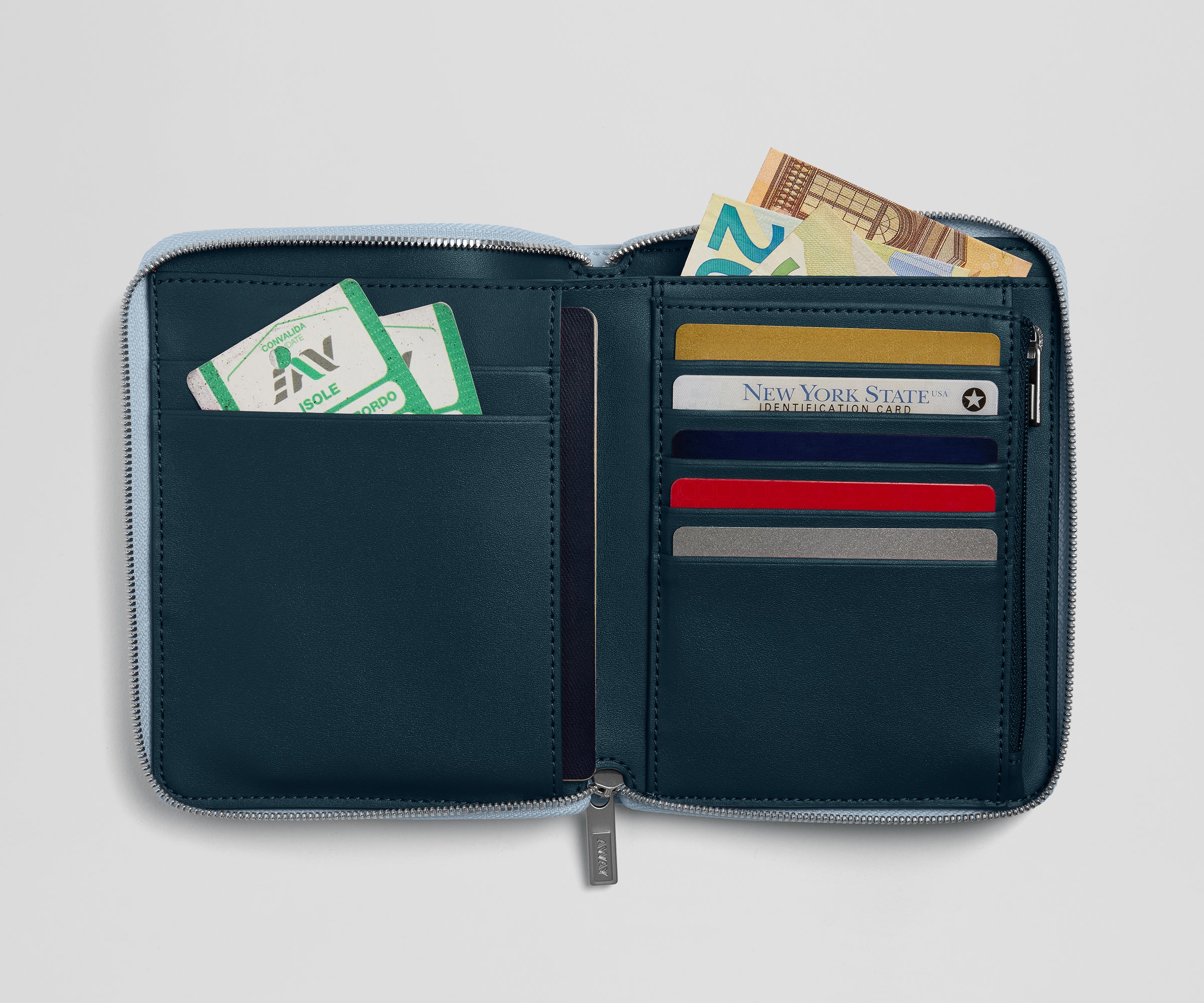 PDP_Holiday_TravelWallet_ArcticBlue_03-b.jpg