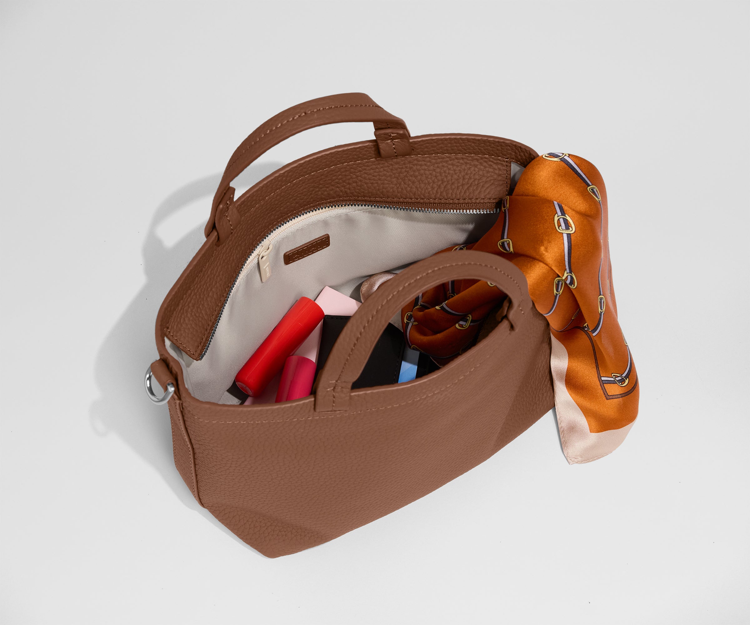 PDP_MeridianLeather_Crossbody_Brown_04.jpg
