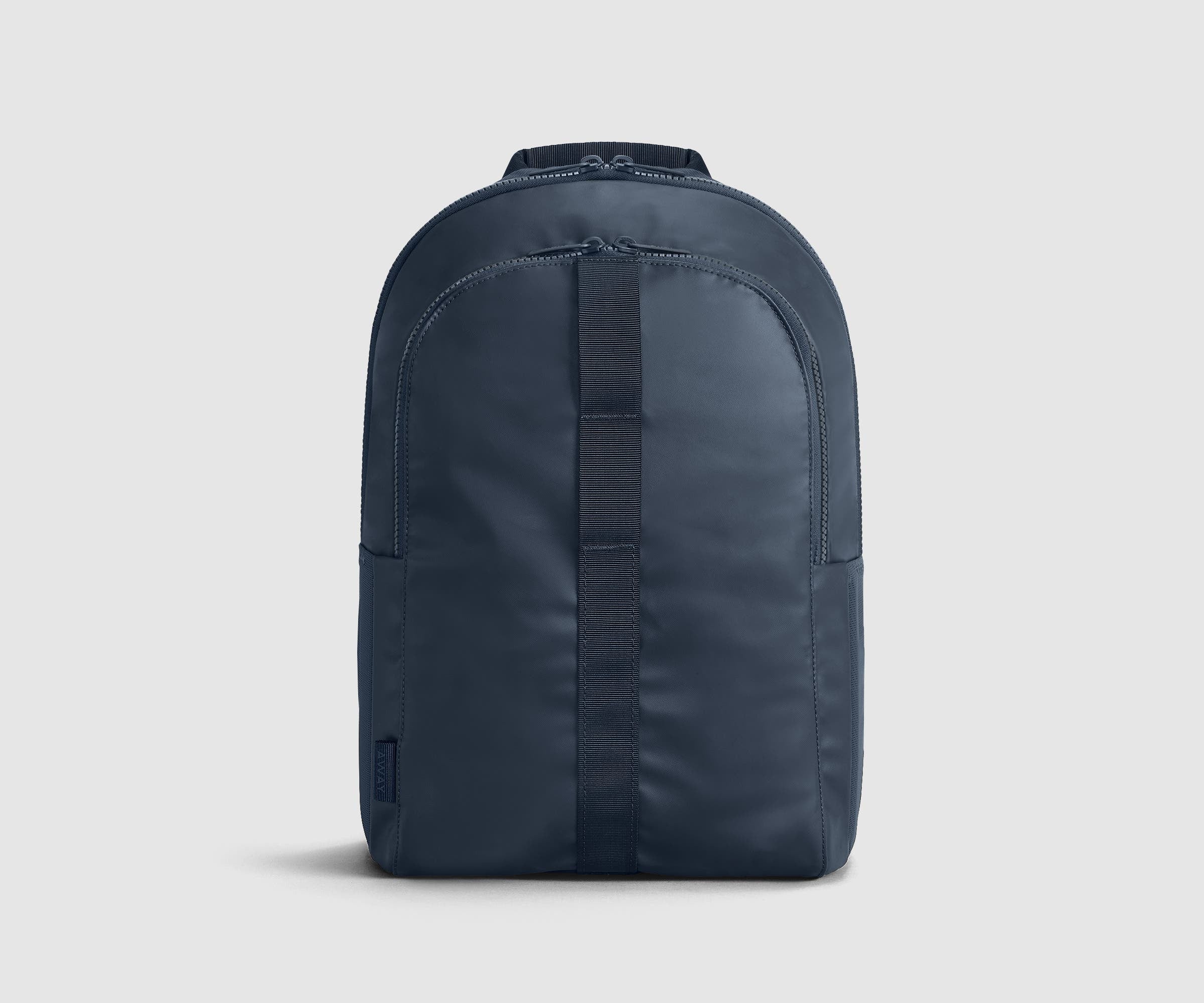 PDP_OutdoorBackpack26L_Navy_Front_11c0071f-5328-4694-9927-c0c11a575575.jpg