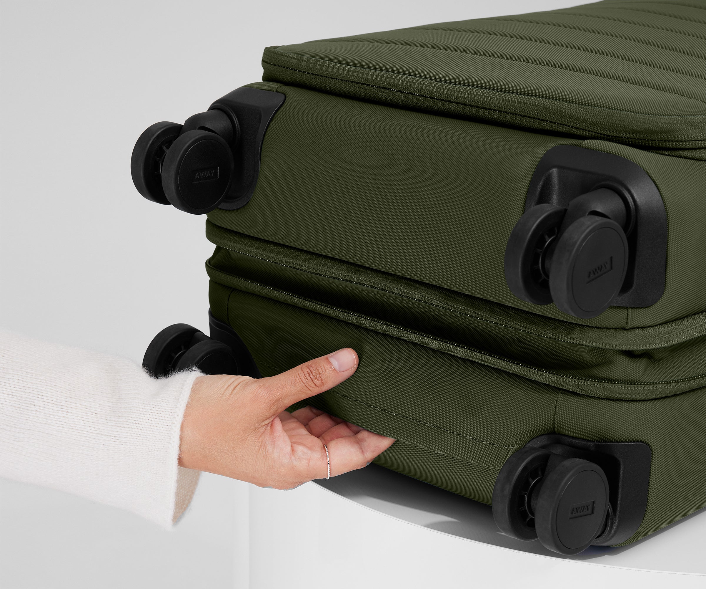 PDP_Softside_Olive_CAR_07.jpg
