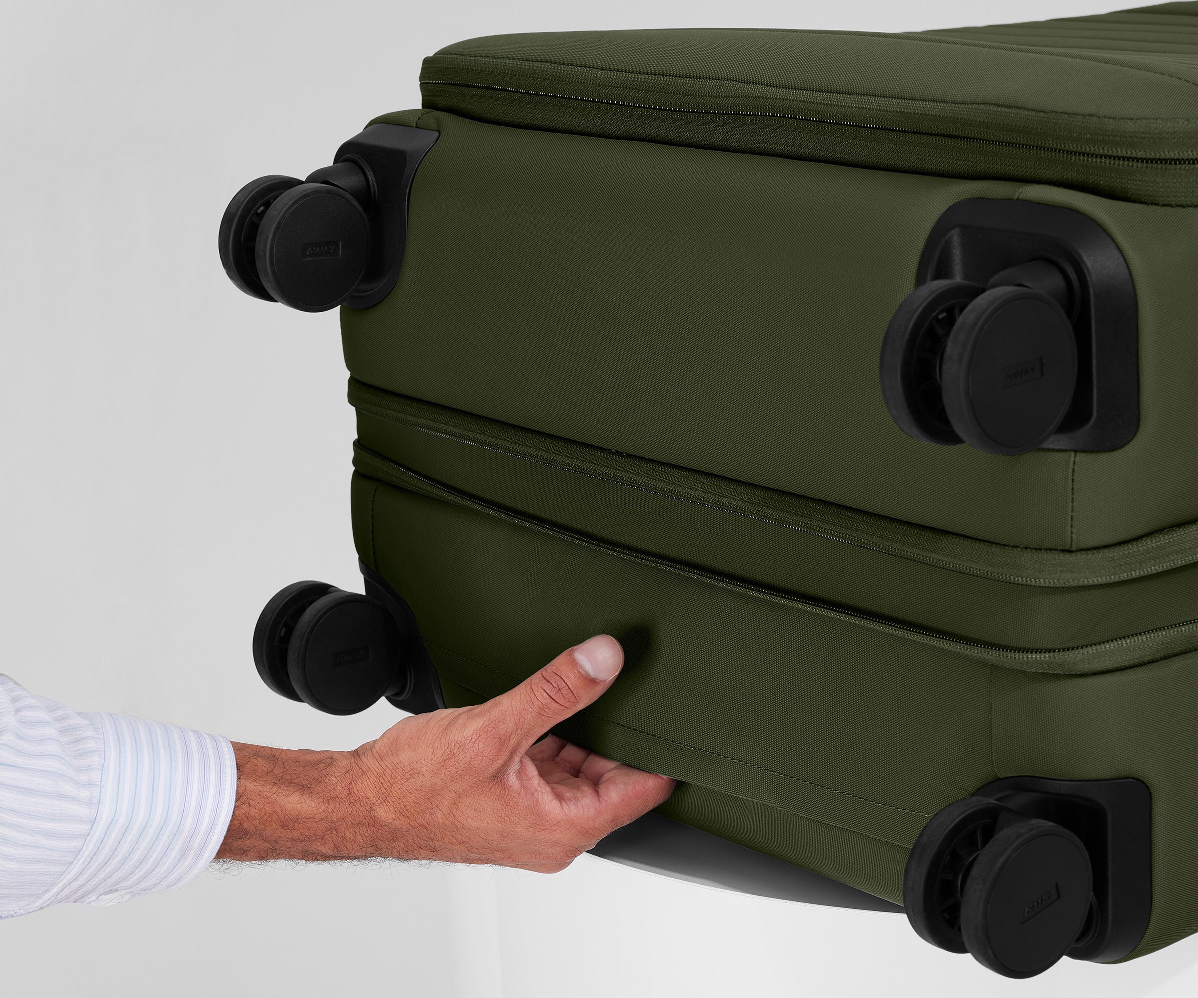 PDP_Softside_Olive_Large_07.jpg