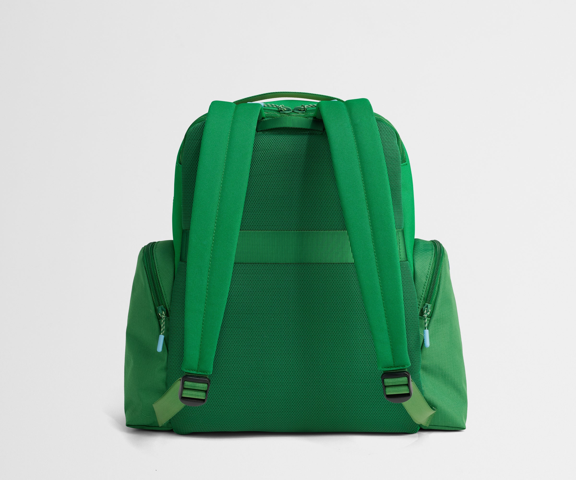 PDP_Sport_Backpack_Green_02.jpg